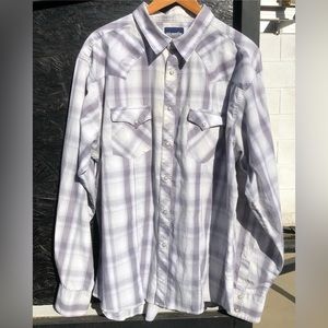 Wrangler gray & white pearl snap